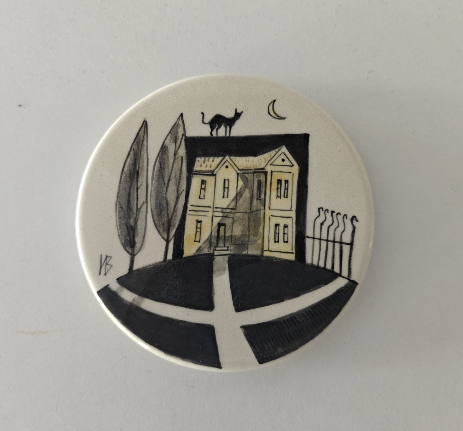 “Black Cat for Good Luck” Ceramic Set – Irina Vachkova (Termodvoyka) - Image 2