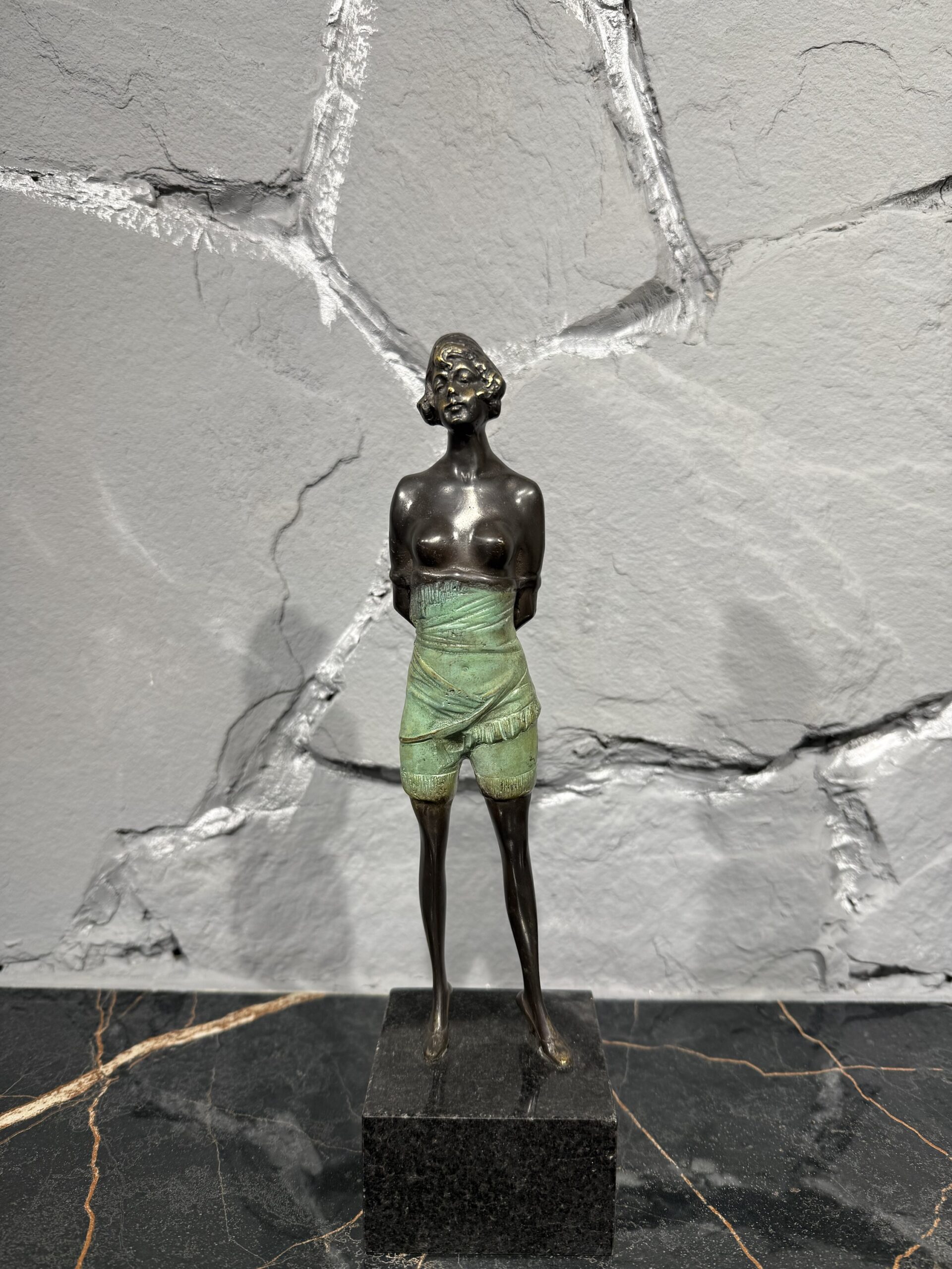 “The Japanese Woman” – Stavri Kalinov | Bronze sculpture