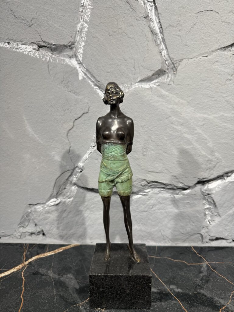 “The Japanese Woman” – Stavri Kalinov | Bronze sculpture - Image 4